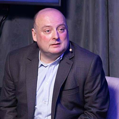 Ян Шір, чеський політолог, викладач Карлового університету