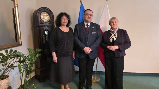 Павло Левчук з представниками освіти під час робочого візиту до Глогова, квітень 2026