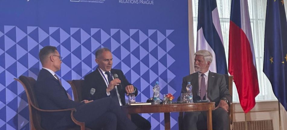 Президенти Александр Стубб та Петр Павел на конференції «Європа як завдання» у Празі