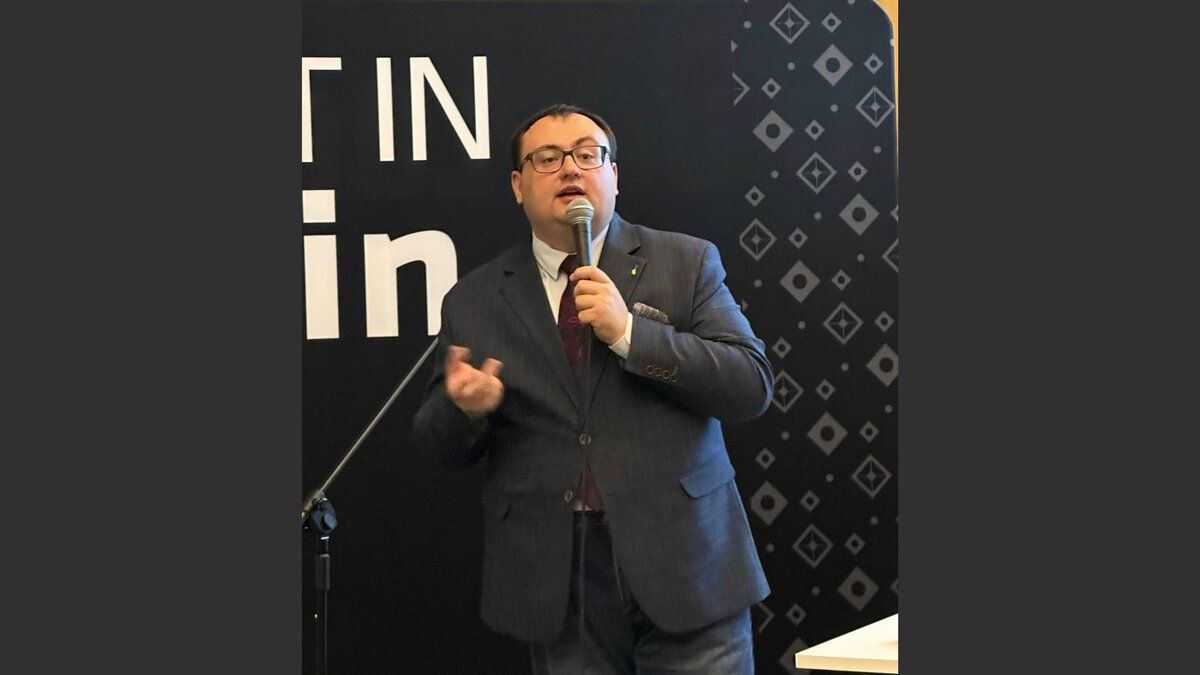 Захід — затверджено програму викладання української мови як другої